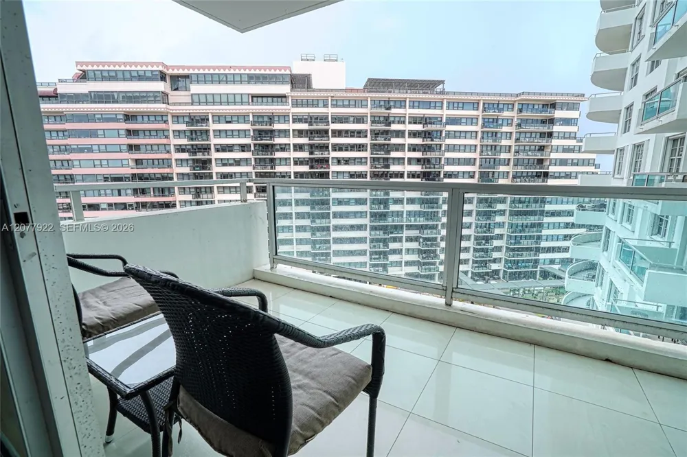 5161 Collins Ave #1101 Miami Beach, FL 33140