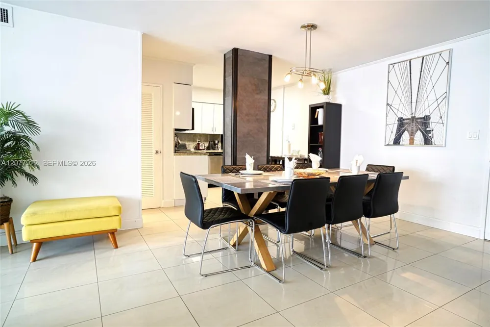 5161 Collins Ave #1101 Miami Beach, FL 33140