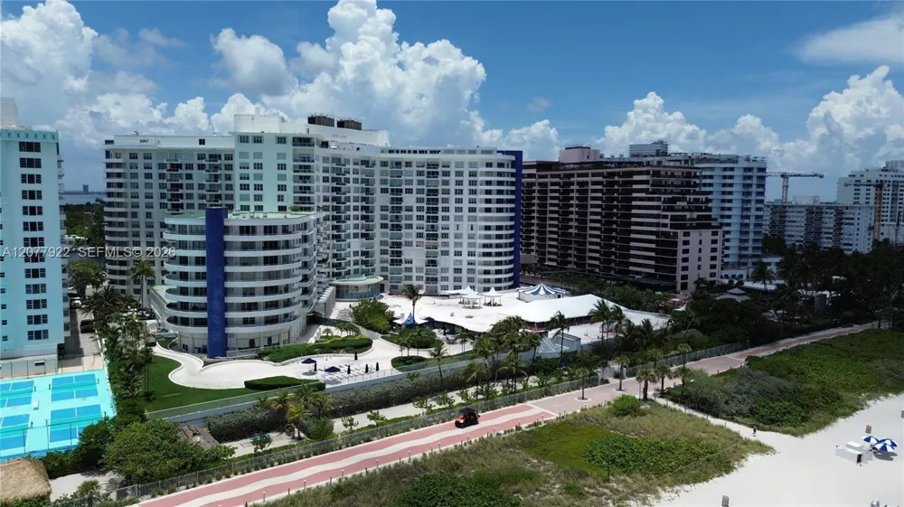 5161 Collins Ave #1101 Miami Beach, FL 33140