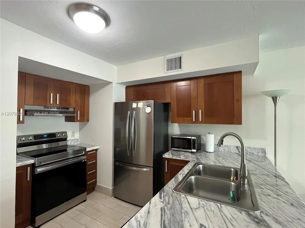9499 Collins Ave #307 Surfside, FL 33154