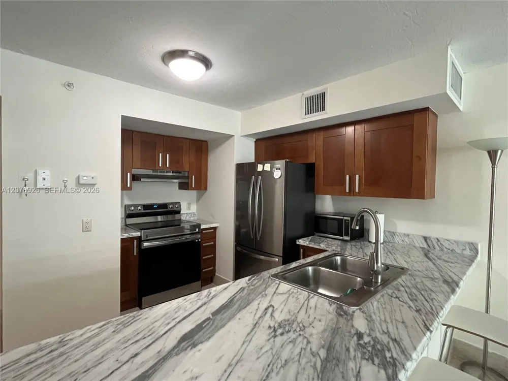 9499 Collins Ave #307 Surfside, FL 33154
