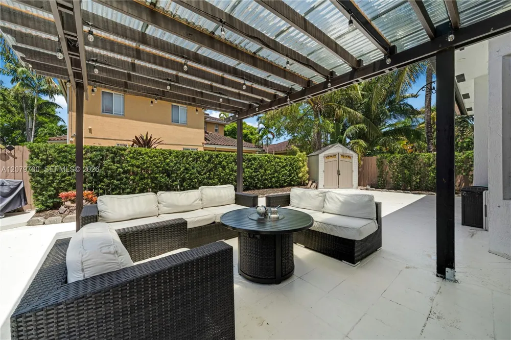 15338 SW 141st Ct Miami, FL 33177