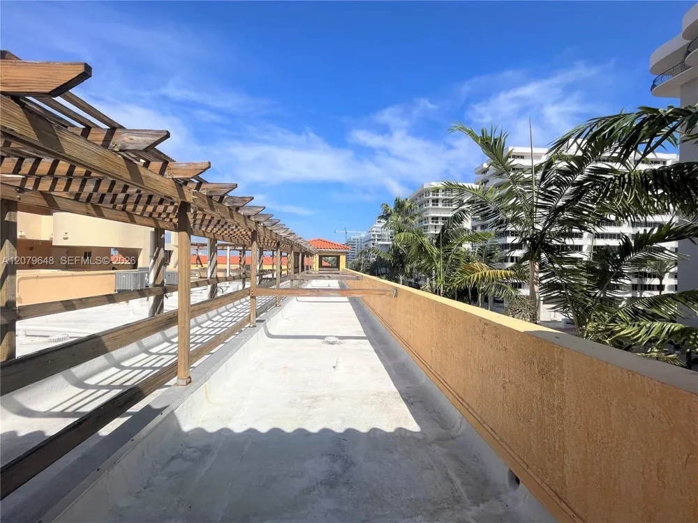 8888 Collins Ave #308 Surfside, FL 33154