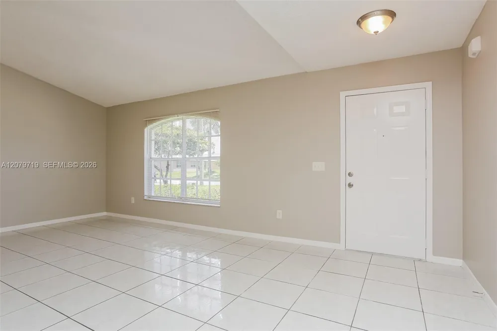 2514 SW Monterrey Ln Port St. Lucie, FL 34953