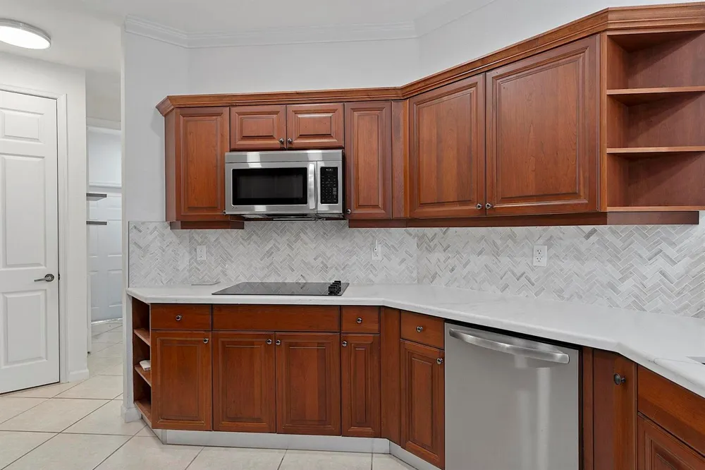 2742 Kinsington Circle Weston, FL 33332