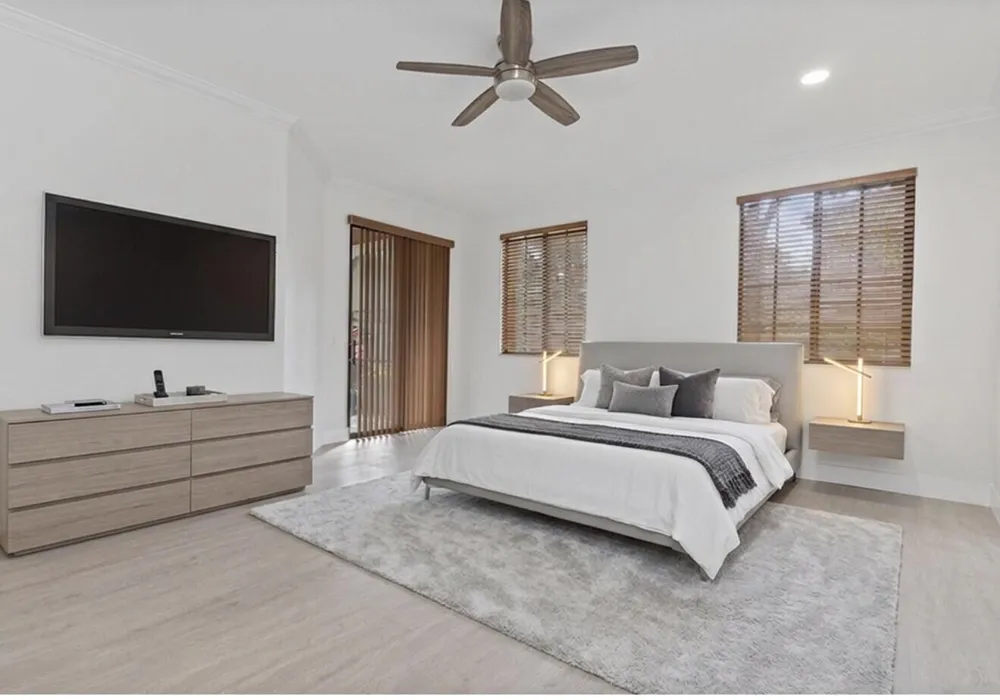 2742 Kinsington Circle Weston, FL 33332