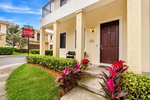 2514 VENETIAN COURT #2514