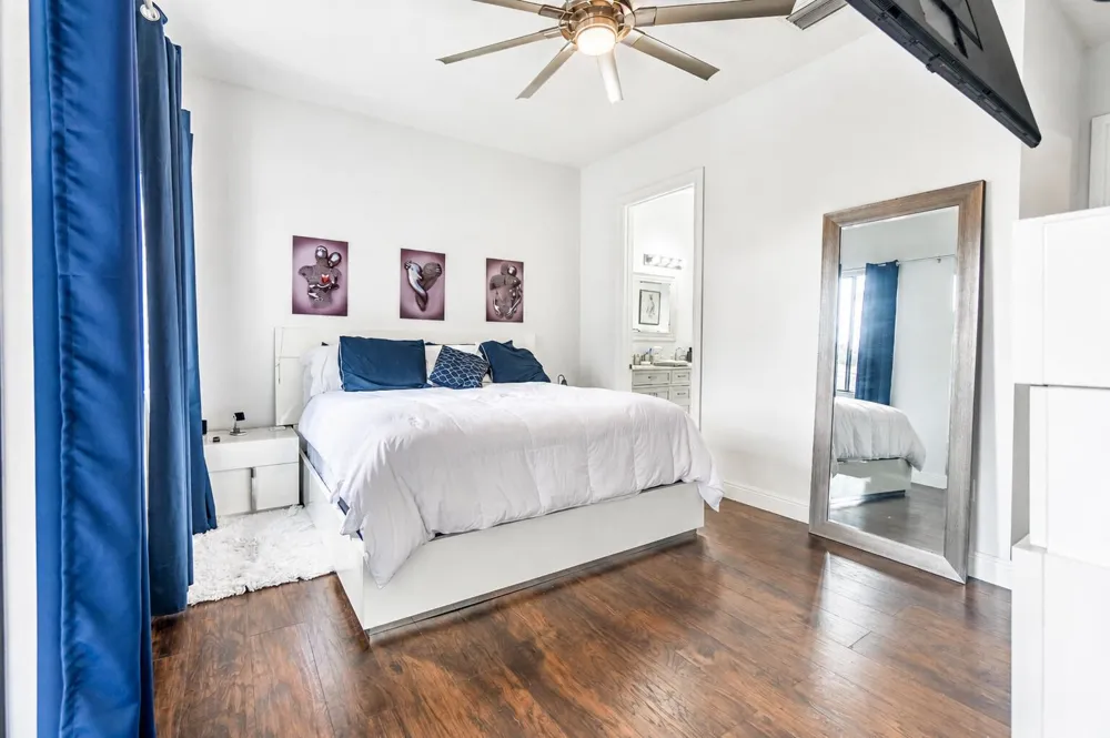 2514 VENETIAN COURT #2514 Boynton Beach, FL 33426
