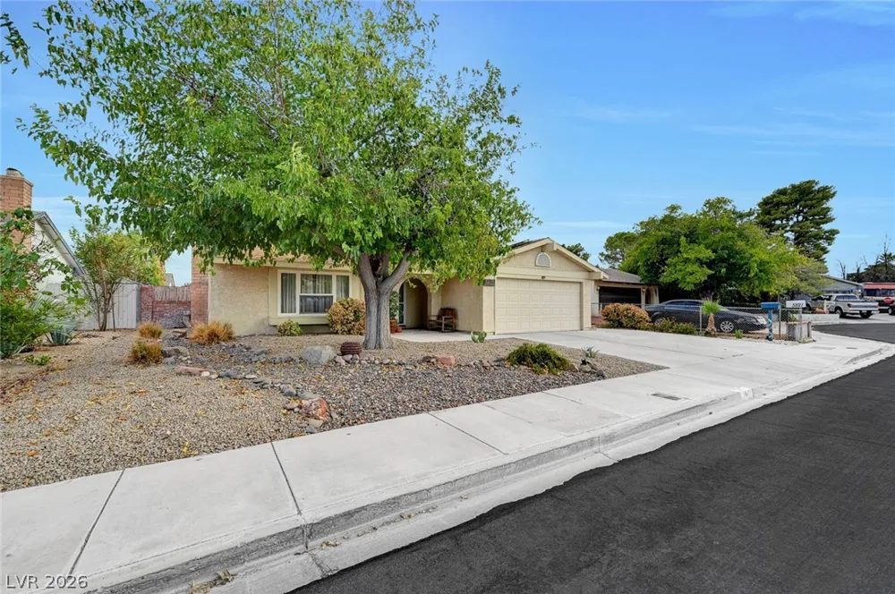 5817 Mary Way Las Vegas, NV 89108