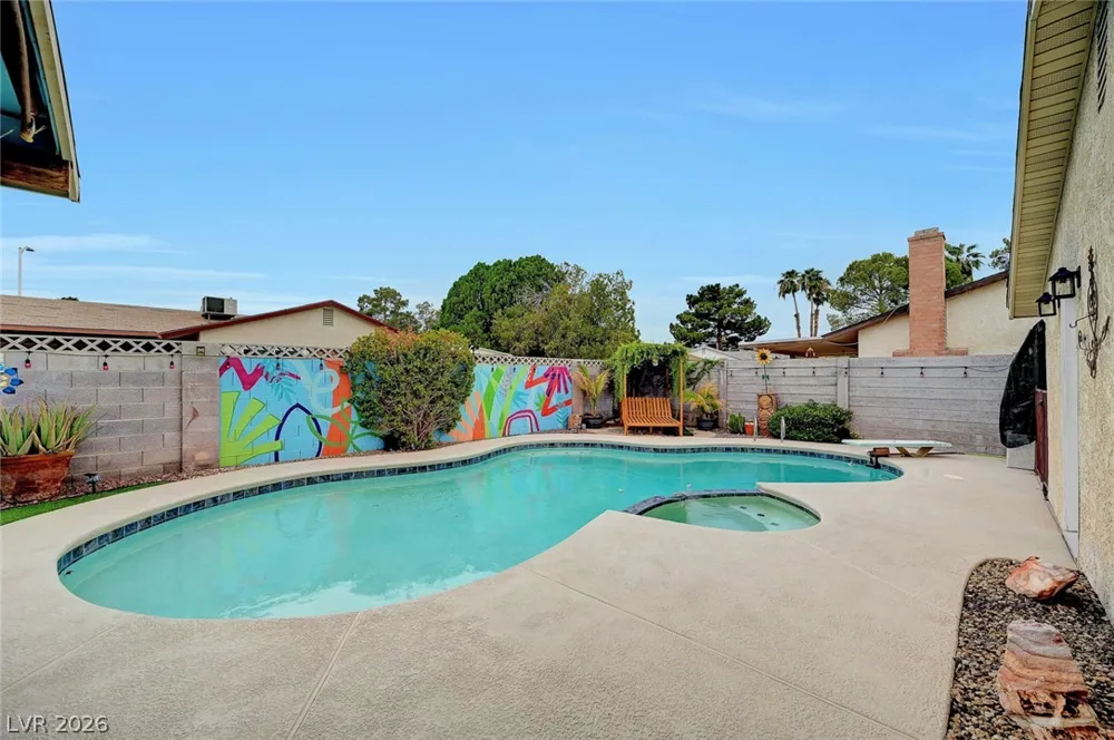 5817 Mary Way Las Vegas, NV 89108