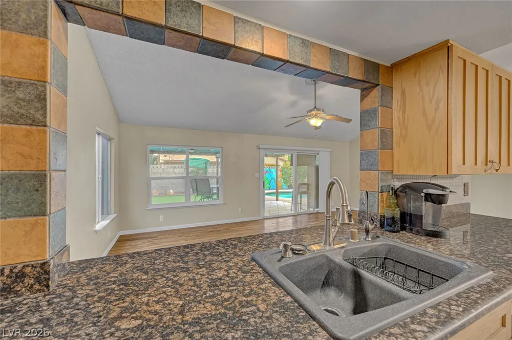 5817 Mary Way Las Vegas, NV 89108