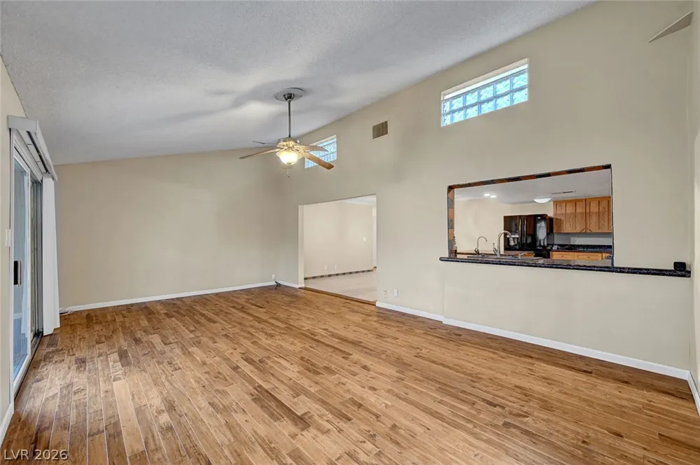 5817 Mary Way Las Vegas, NV 89108