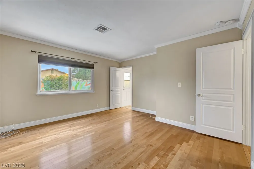 5817 Mary Way Las Vegas, NV 89108