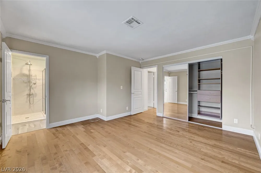 5817 Mary Way Las Vegas, NV 89108