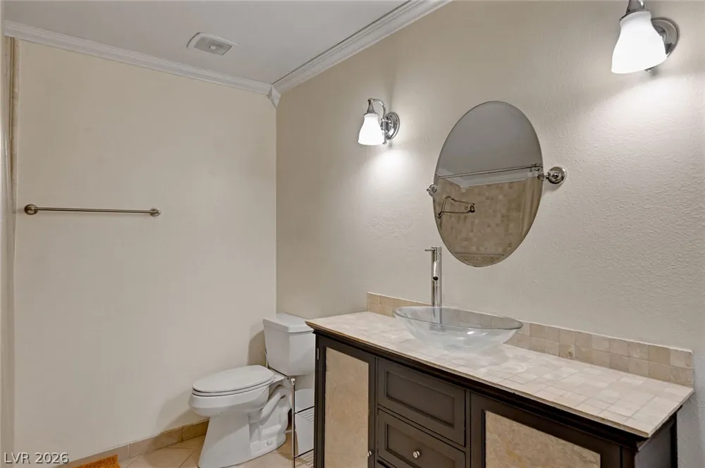 5817 Mary Way Las Vegas, NV 89108