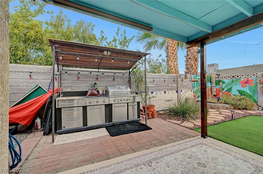 5817 Mary Way Las Vegas, NV 89108