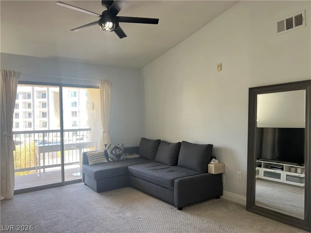 8000 W Badura Avenue #2119 Las Vegas, NV 89113