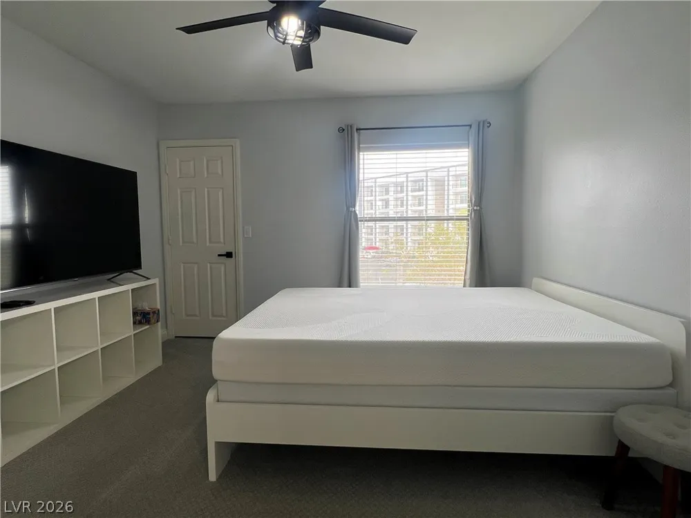 8000 W Badura Avenue #2119 Las Vegas, NV 89113