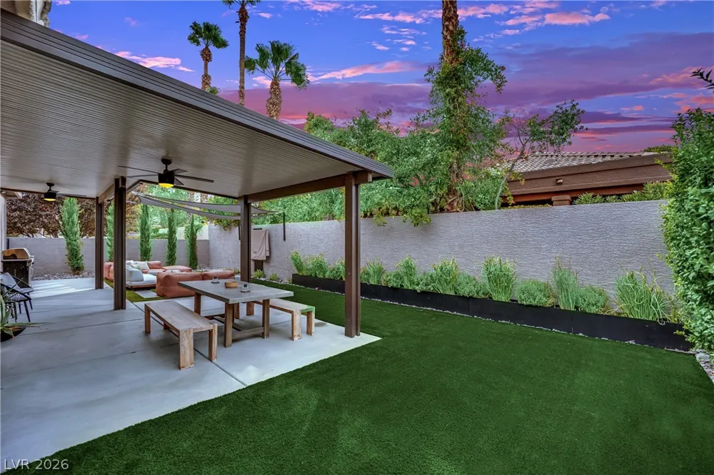 1617 Sun Ridge Drive Las Vegas, NV 89117