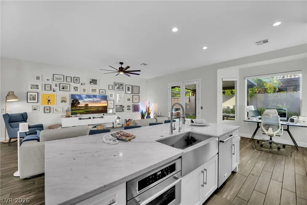 1617 Sun Ridge Drive Las Vegas, NV 89117