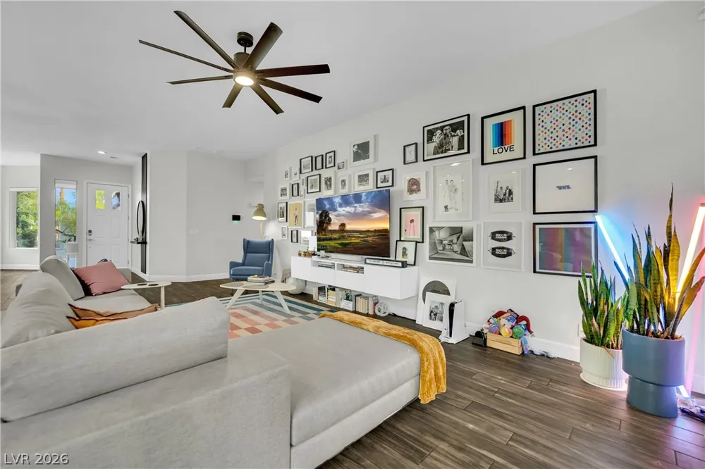 1617 Sun Ridge Drive Las Vegas, NV 89117