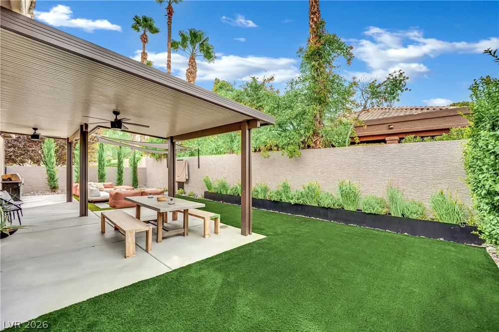 1617 Sun Ridge Drive Las Vegas, NV 89117