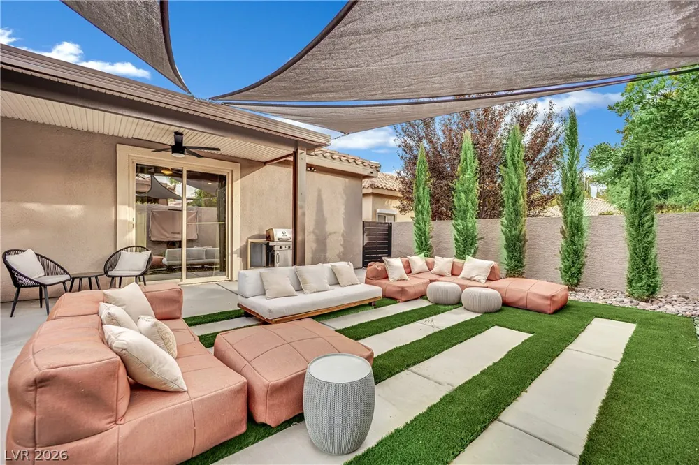 1617 Sun Ridge Drive Las Vegas, NV 89117