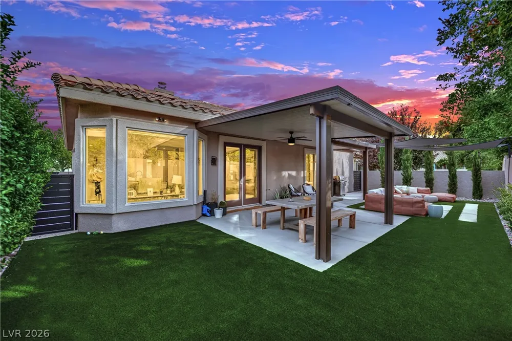 1617 Sun Ridge Drive Las Vegas, NV 89117