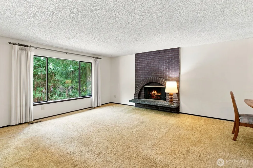 6212 143rd Street SW Edmonds, WA 98026