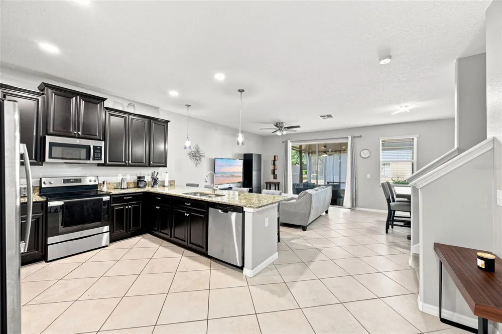 6322 TORRINGTON CIRCLE Lakeland, FL 33811