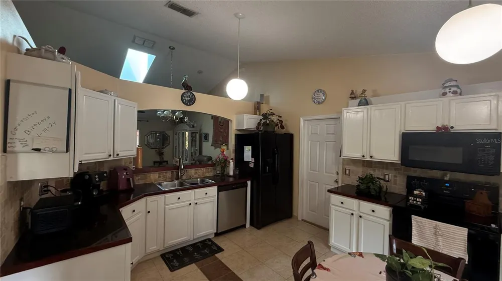 140 PERSIMMON DRIVE Palm Coast, FL 32164