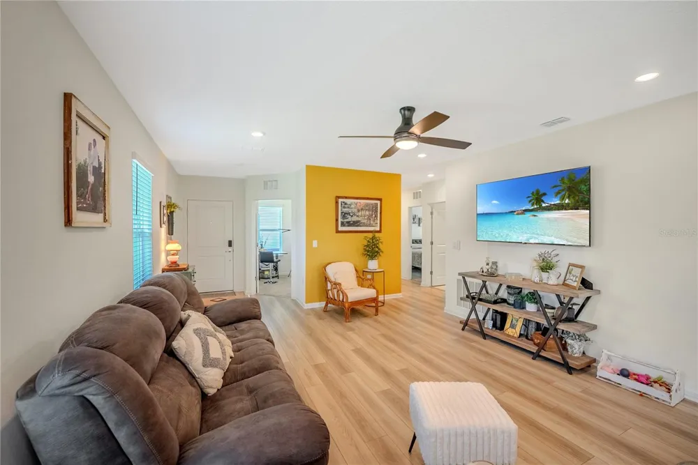 8392 SW 54TH LOOP ocala, FL 34481
