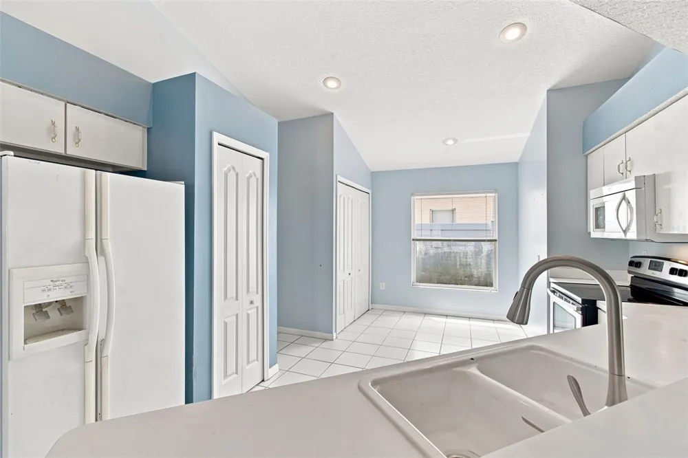 3838 BELLEWATER BLVD Riverview, FL 33578
