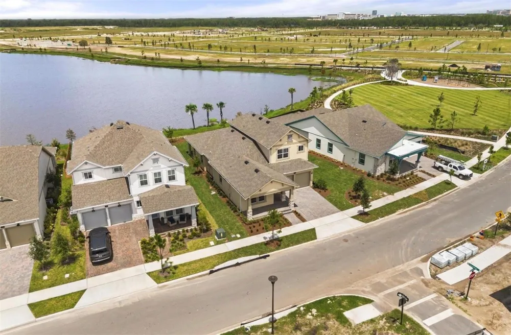 9930 BALLAST DRIVE Orlando, FL 32827