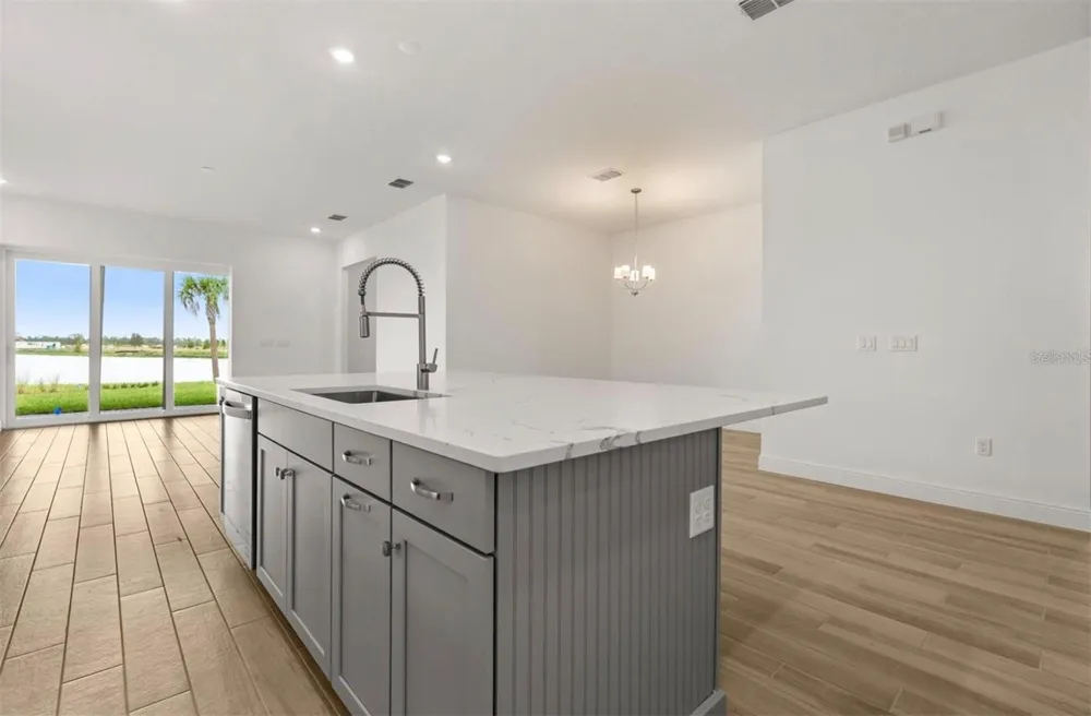 9930 BALLAST DRIVE Orlando, FL 32827