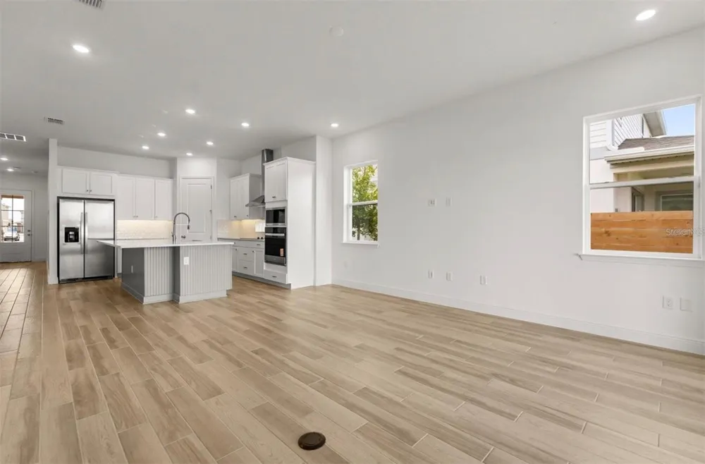 9930 BALLAST DRIVE Orlando, FL 32827