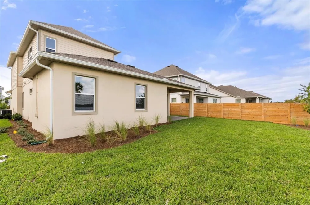9930 BALLAST DRIVE Orlando, FL 32827
