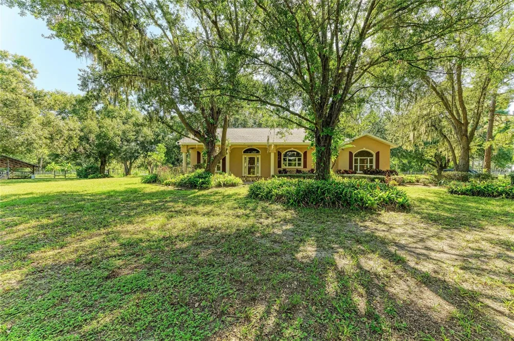 6055 COUNTY ROAD 675 Myakka City, FL 34251