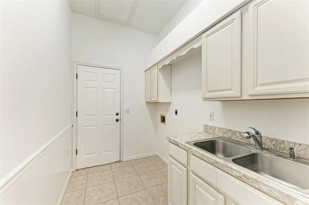 6055 COUNTY ROAD 675 Myakka City, FL 34251
