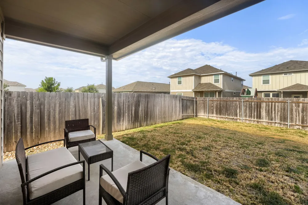 12104 Tolson Drive Manor, TX 78653