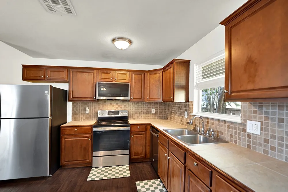 301 Armstrong Street San Marcos, TX 78666