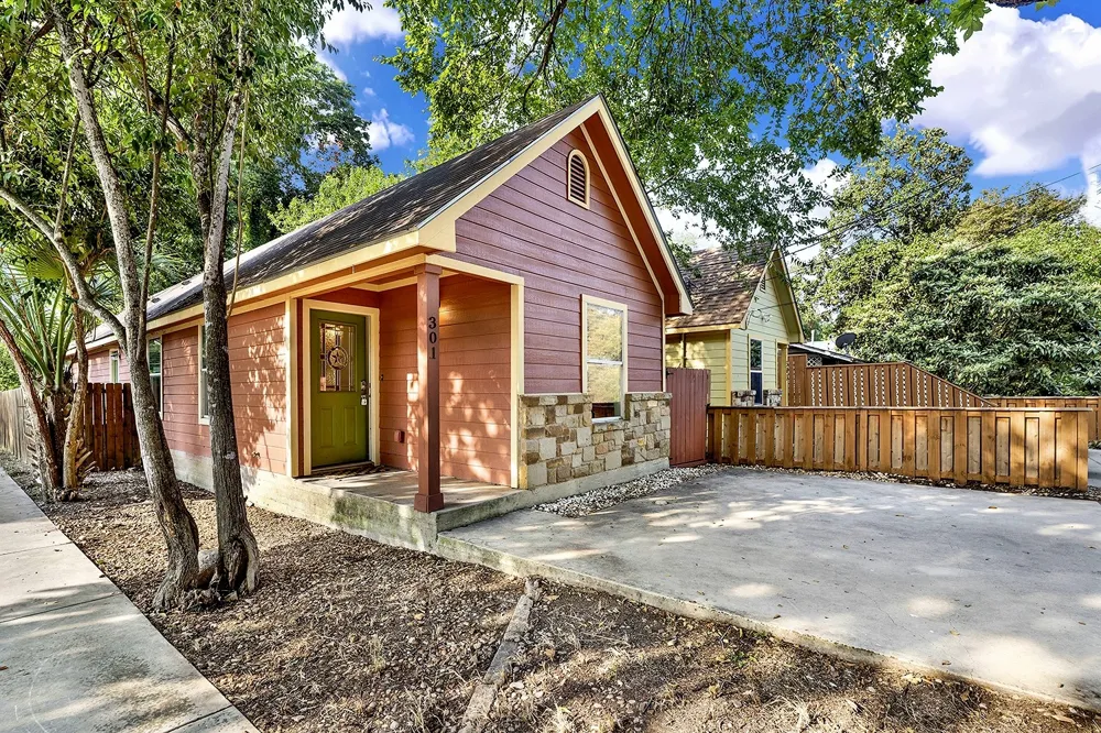 301 Armstrong Street San Marcos, TX 78666