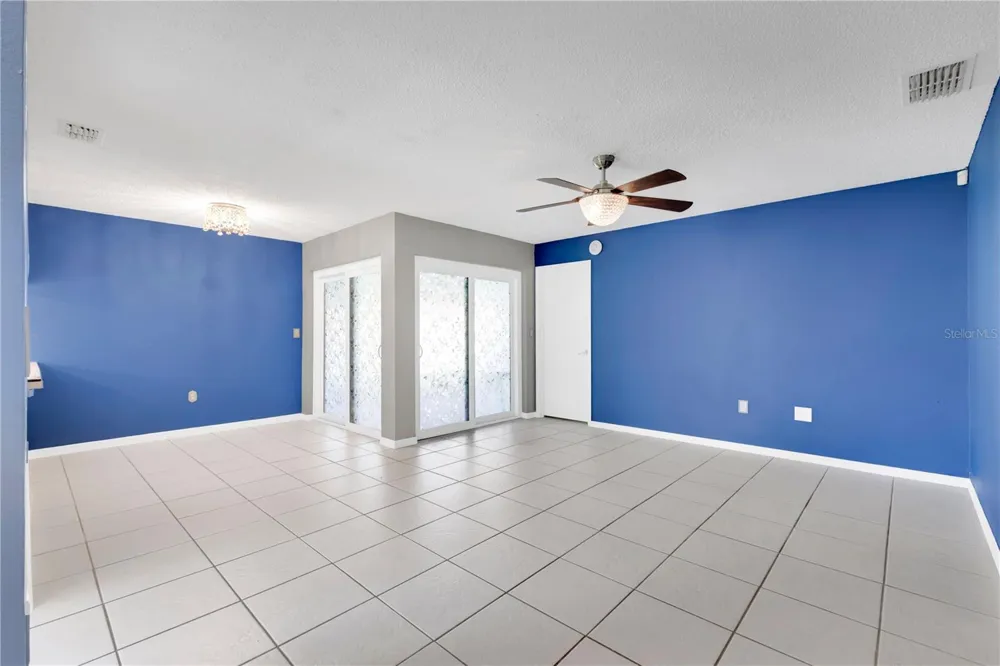 545 HUNTER CIRCLE Kissimmee, FL 34758