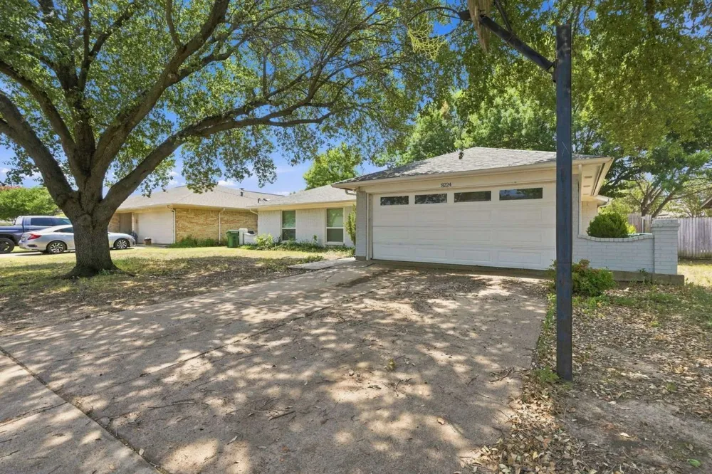 8224 Saint Patrick Street North Richland Hills, TX 76180