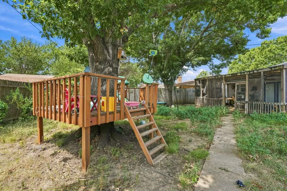 8224 Saint Patrick Street North Richland Hills, TX 76180
