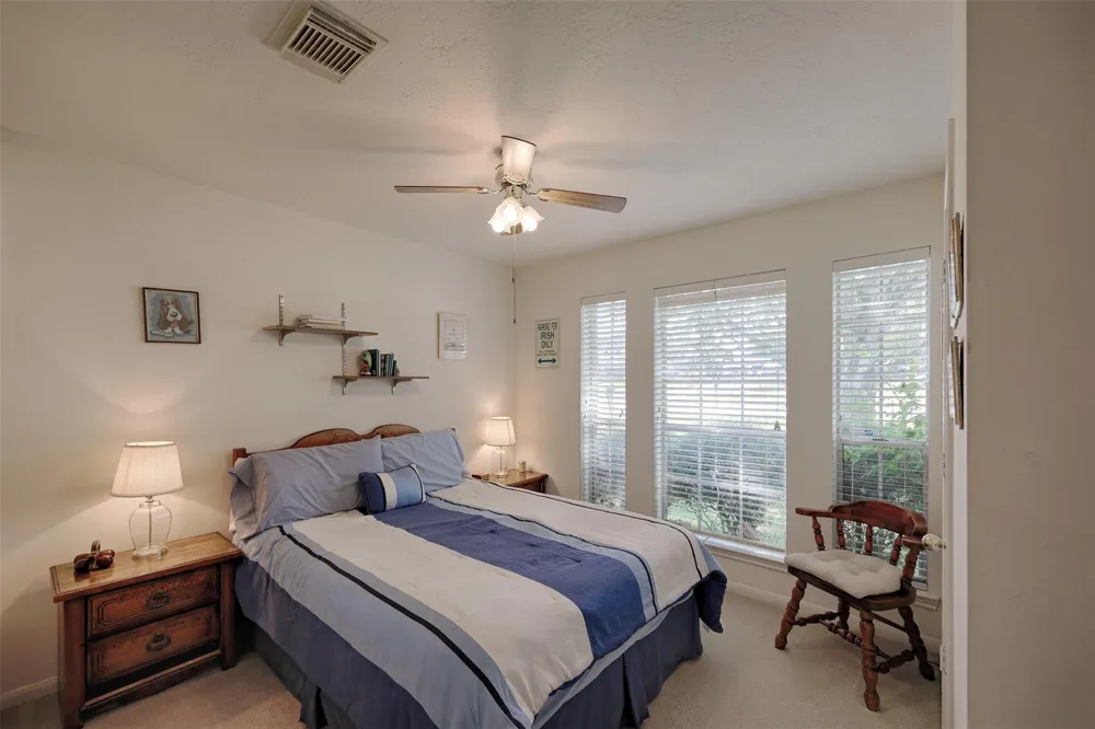 319 Leisure Lane Montgomery, TX 77356