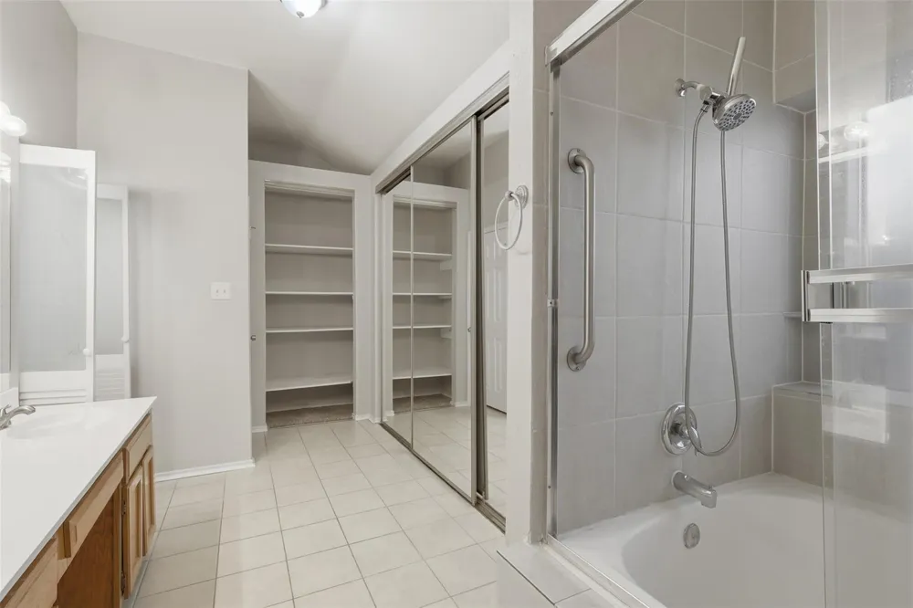 2323 Piddler Drive Spring, TX 77373