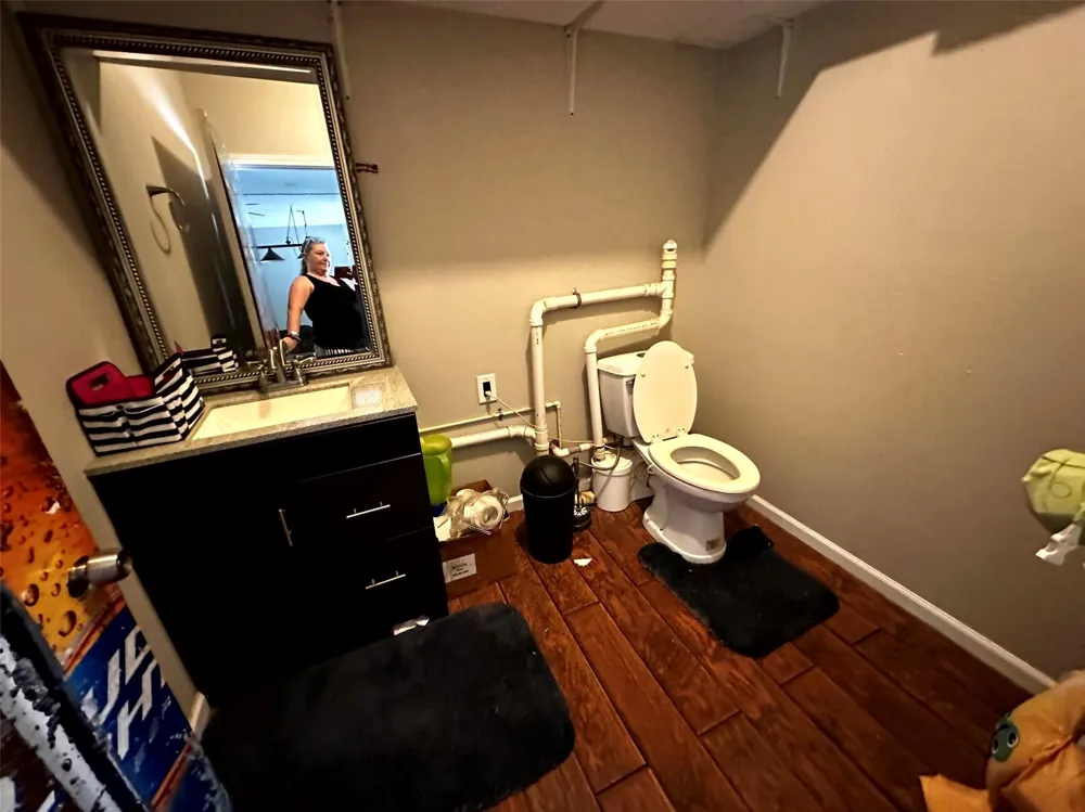 629 Hidden Oaks Drive Point Blank, TX 77364