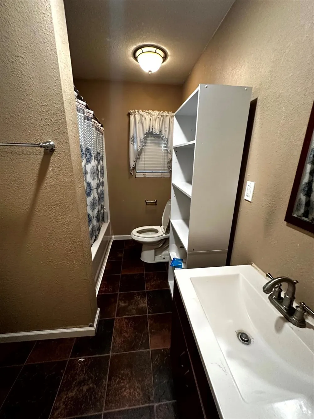 629 Hidden Oaks Drive Point Blank, TX 77364