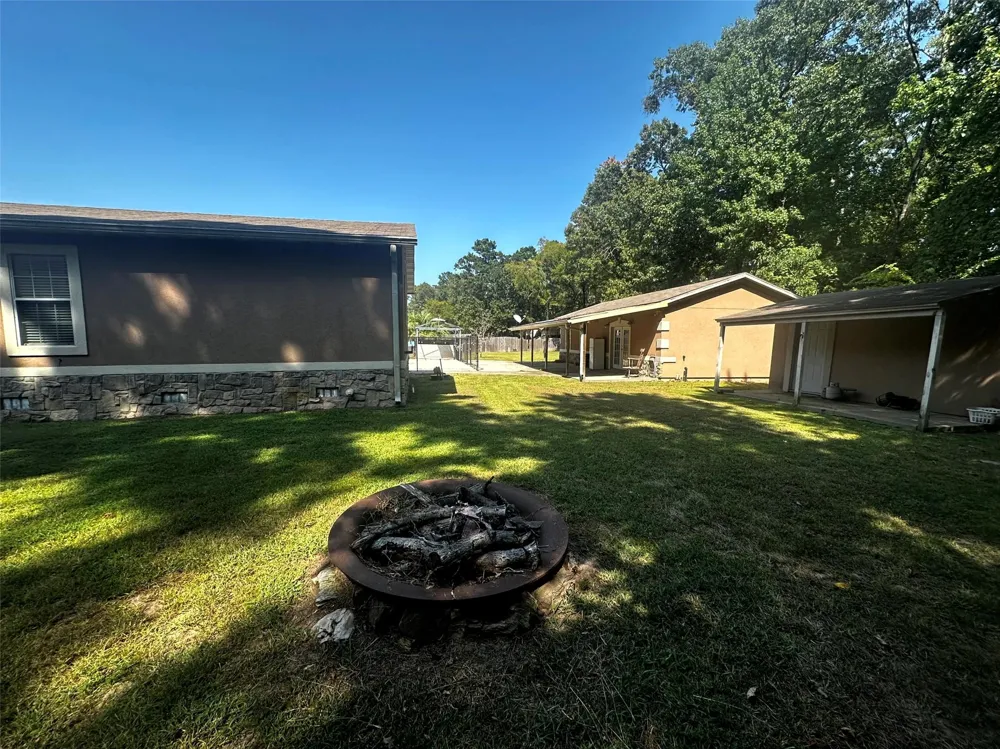 629 Hidden Oaks Drive Point Blank, TX 77364